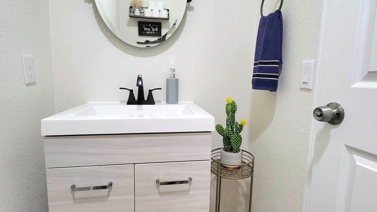 Photo of Bathroom in Palmdale