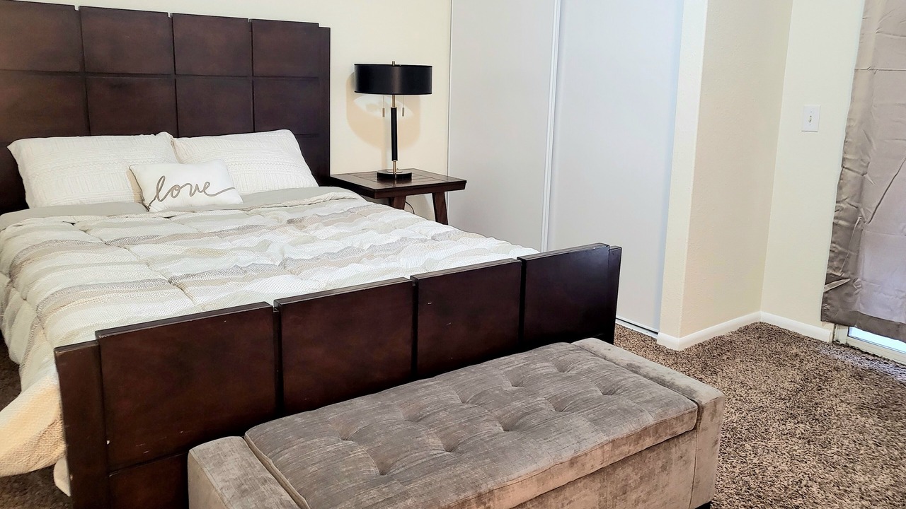 Photo of Bedroom in Palmdale