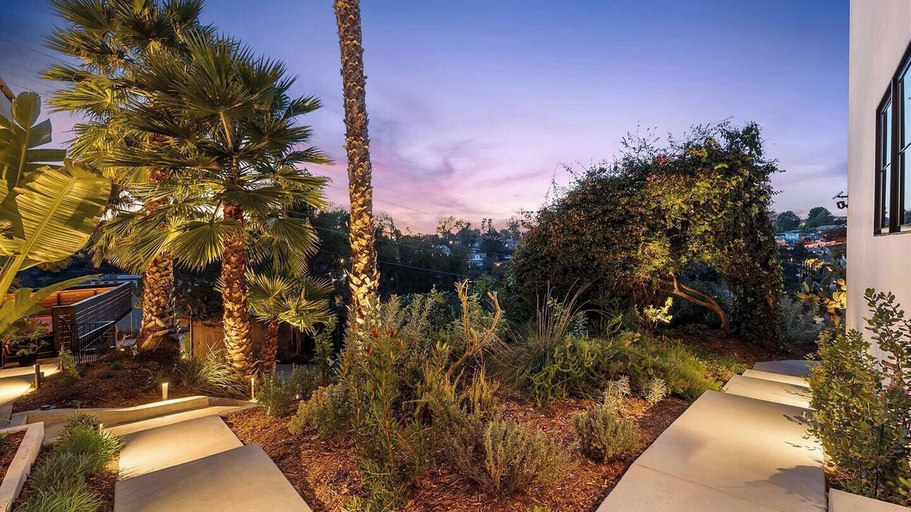 Photo of Outdoor in Elysian Heights