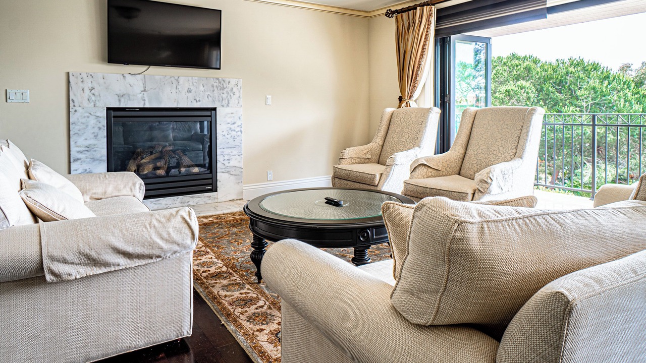 Photo of Livingroom in Palos Verdes Estates