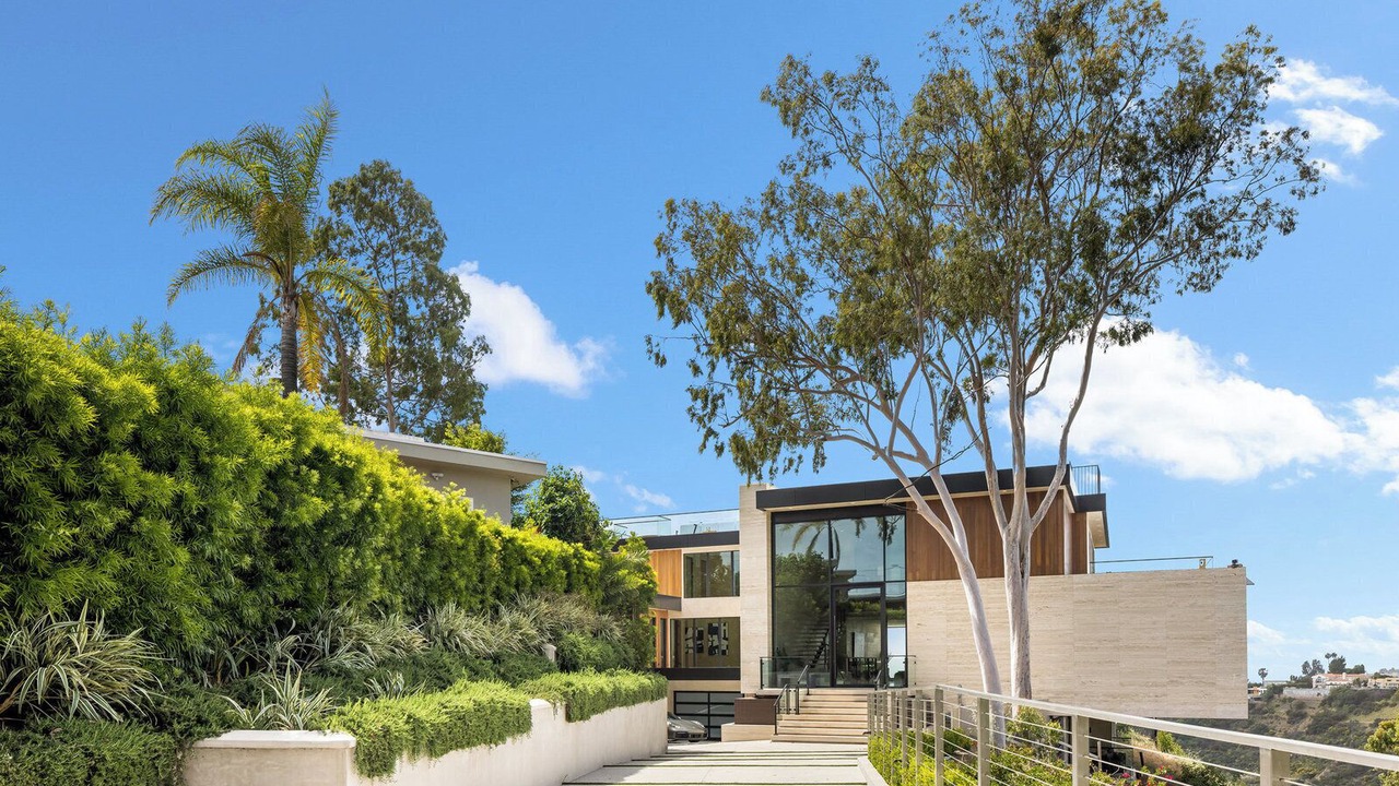 Photo of Outdoor in Beverly Hills