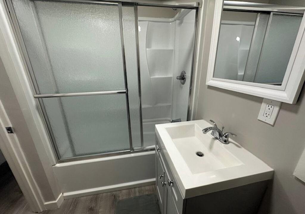 Photo of Bathroom in Los Feliz
