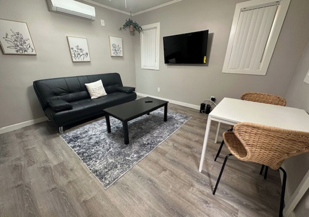 Photo of Livingroom in Los Feliz