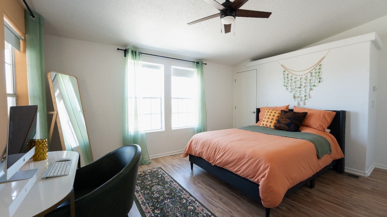 Photo of Bedroom in Panorama Heights