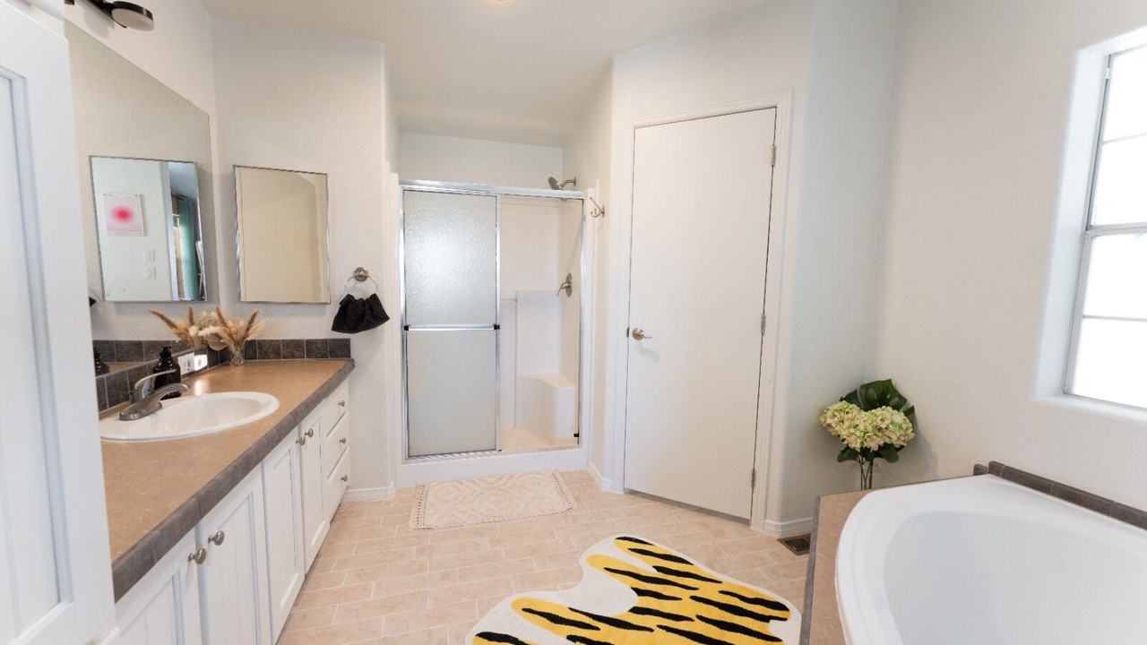 Photo of Bathroom in Panorama Heights