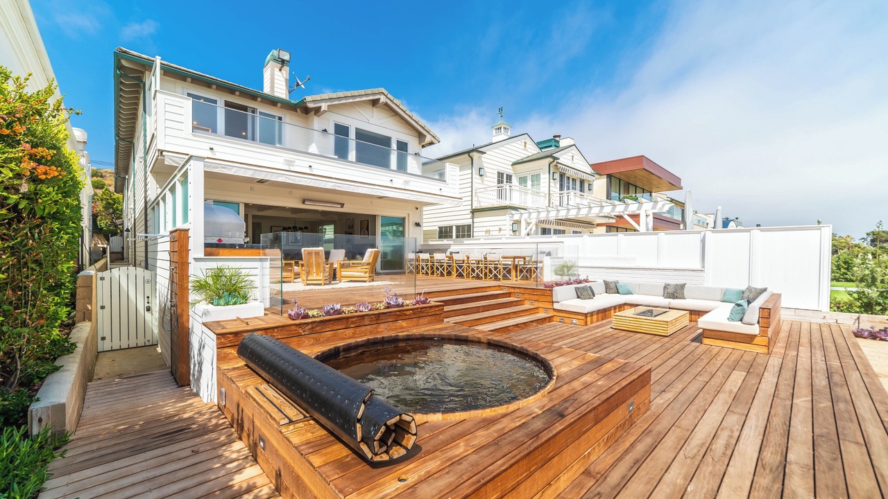 Photo of Patio Balcony in Western Malibu