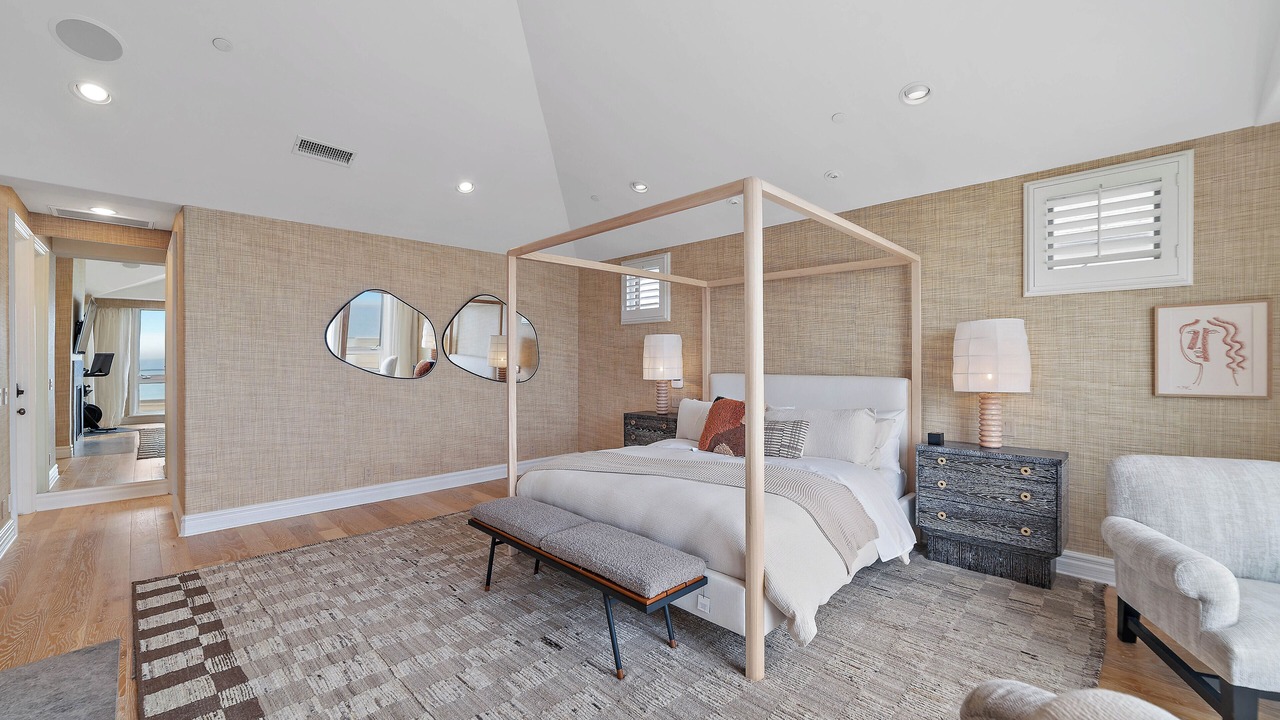Photo of Bedroom in Western Malibu