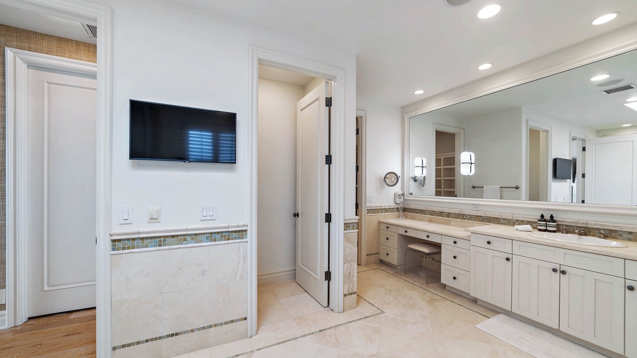Photo of Bathroom in Western Malibu
