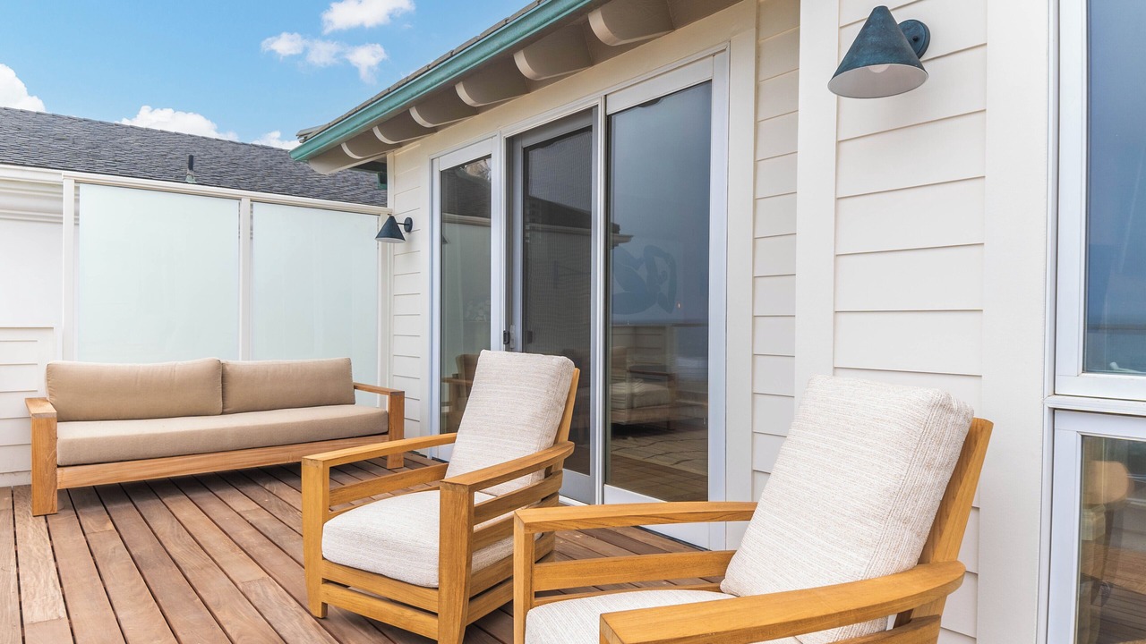 Photo of Patio Balcony in Western Malibu