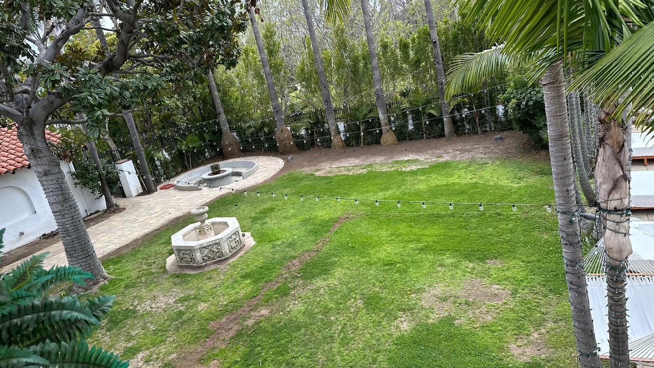 Photo of Outdoor in Beverly Hills