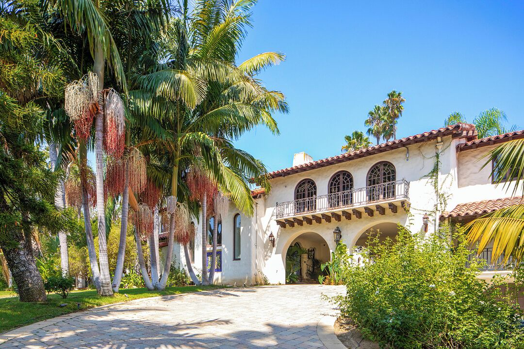 Photo of Outdoor in Beverly Hills