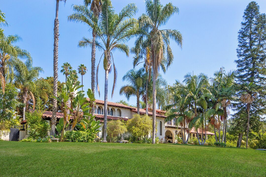 Photo of Outdoor in Beverly Hills
