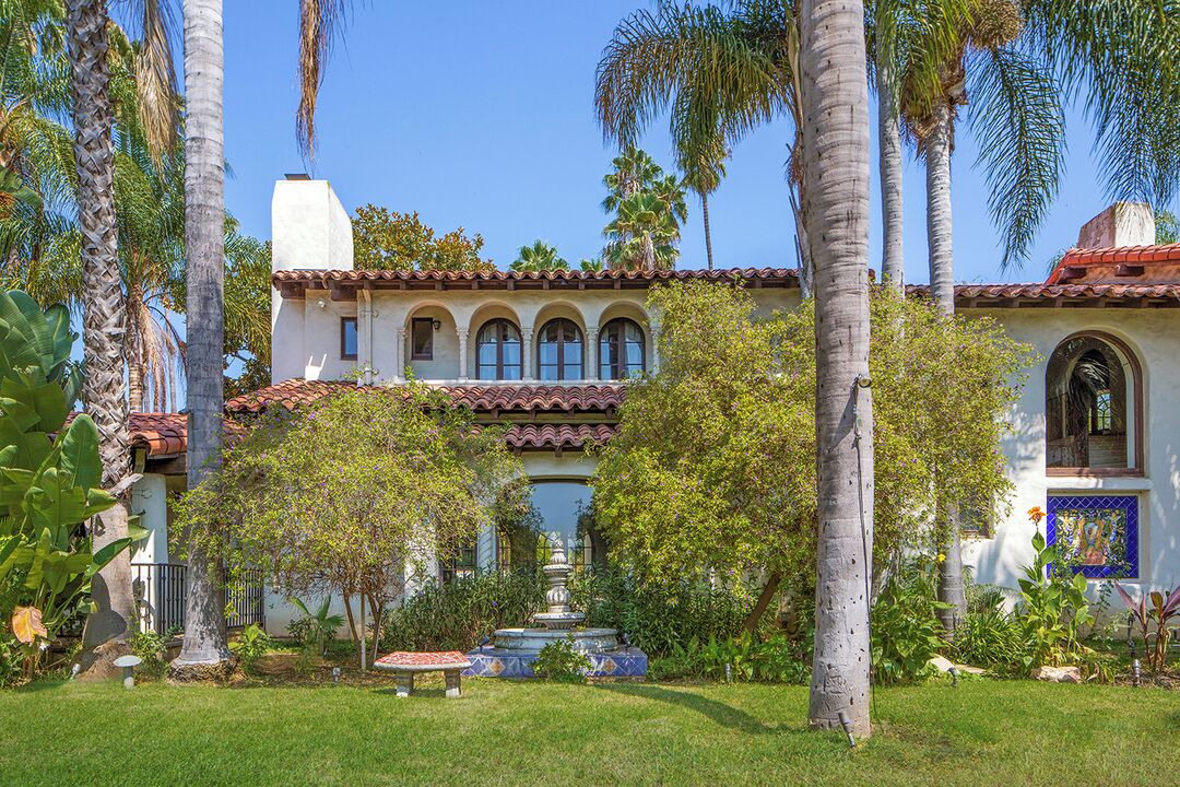 Photo of Outdoor in Beverly Hills