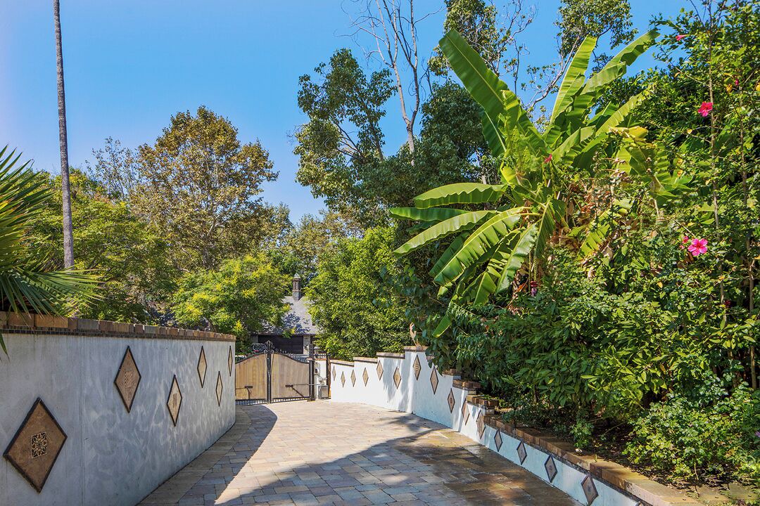 Photo of Outdoor in Beverly Hills