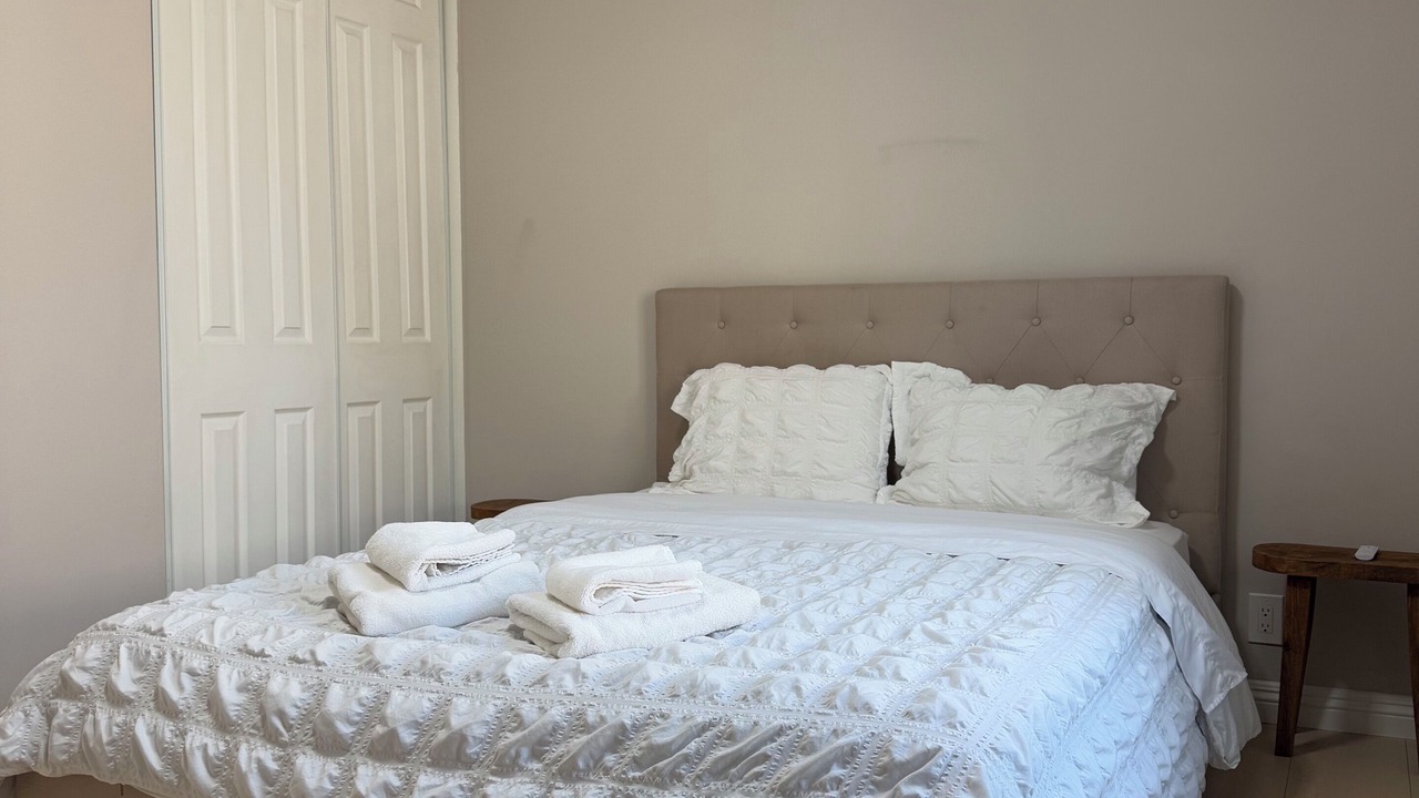 Photo of Bedroom in Monterey Park