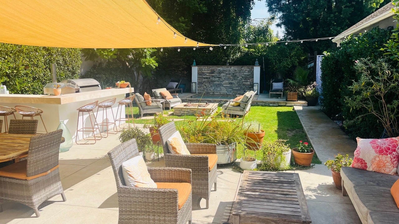 Photo of Outdoor in Studio City