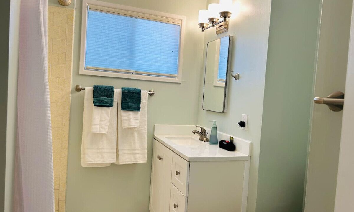 Photo of Bathroom in Valinda