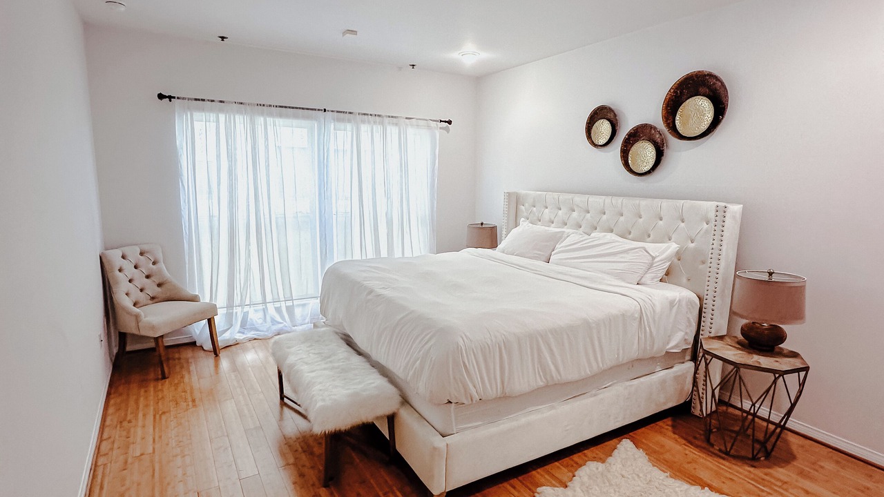 Photo of Bedroom in Sawtelle