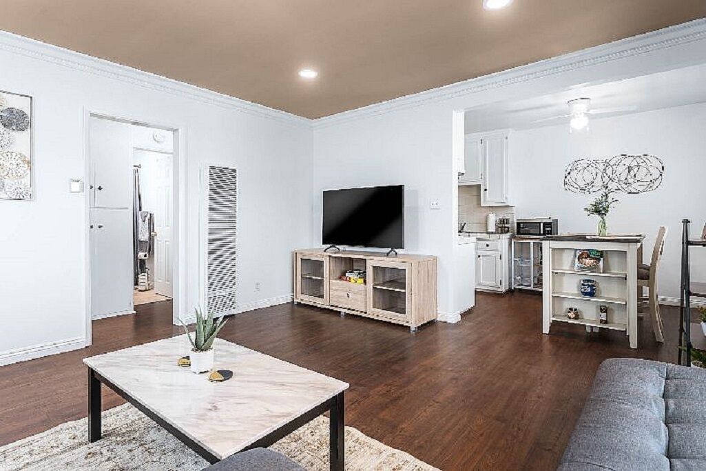 Photo of Livingroom in Inglewood