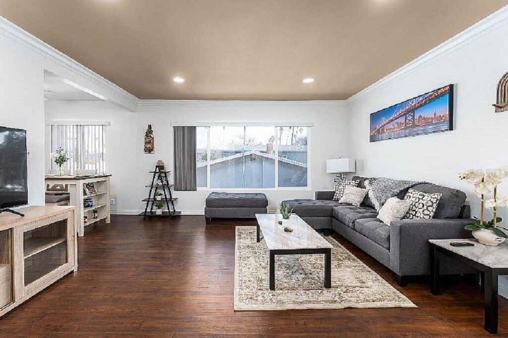 Photo of Livingroom in Inglewood