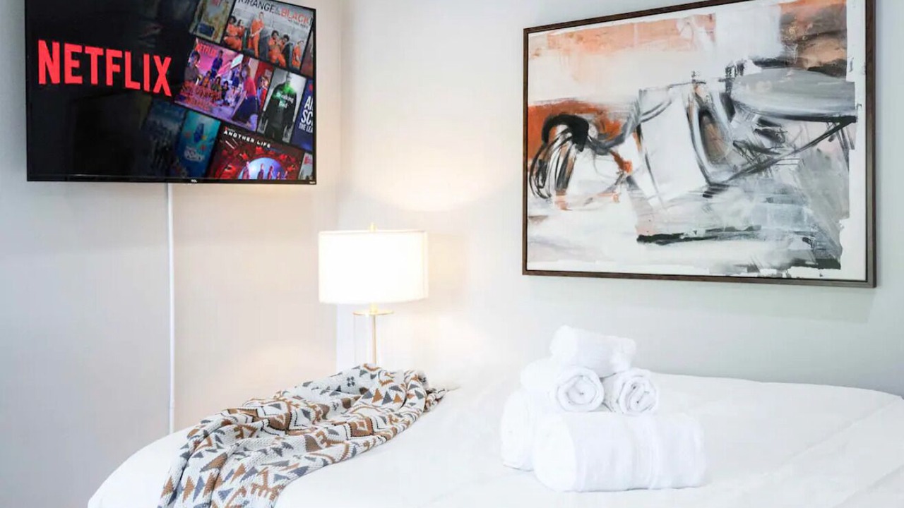 Photo of Bedroom in Hollywood Hills West