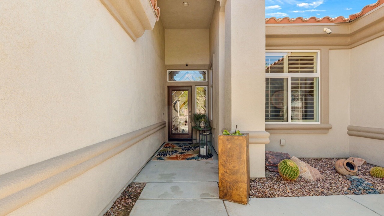 Photo of Outdoor in Desert Palms
