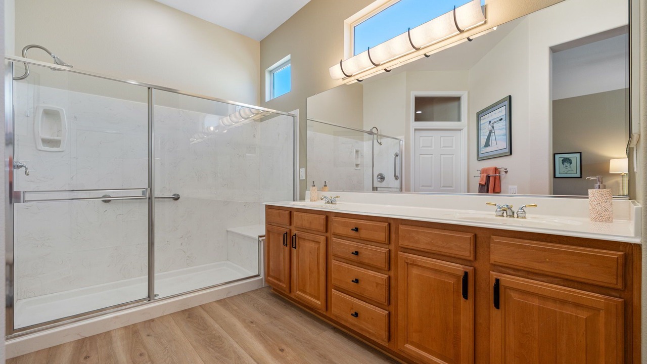 Photo of Bathroom in Desert Palms