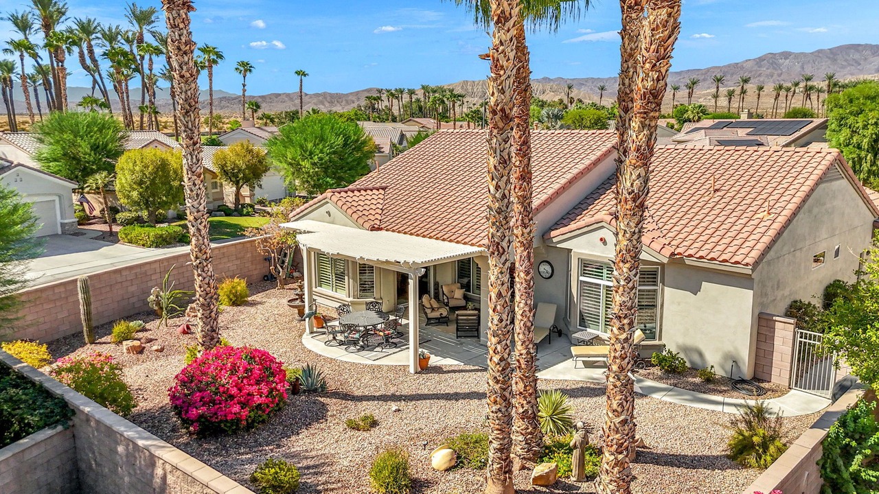 Photo of Outdoor in Desert Palms