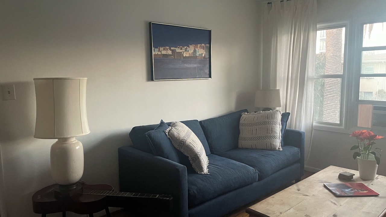 Photo of Livingroom in North Hollywood