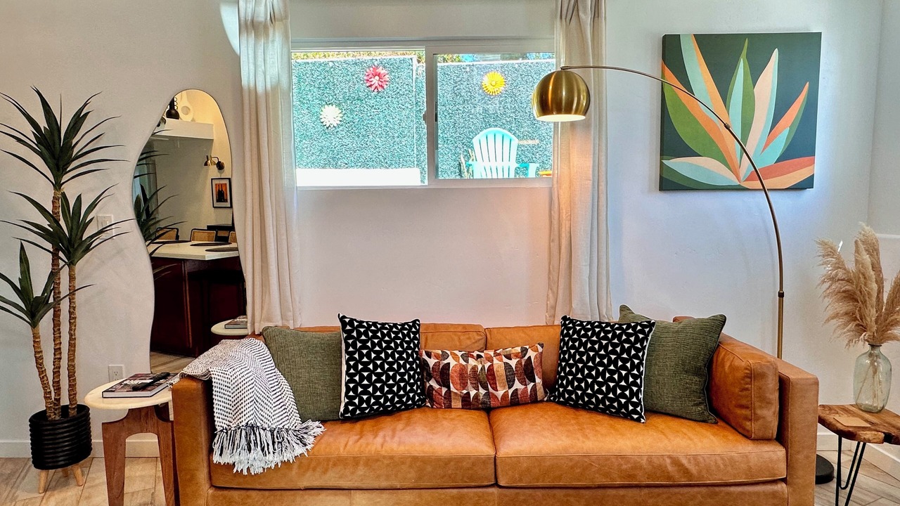 Photo of Livingroom in Vista
