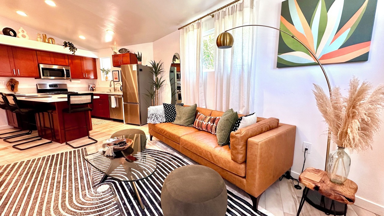 Photo of Livingroom in Vista