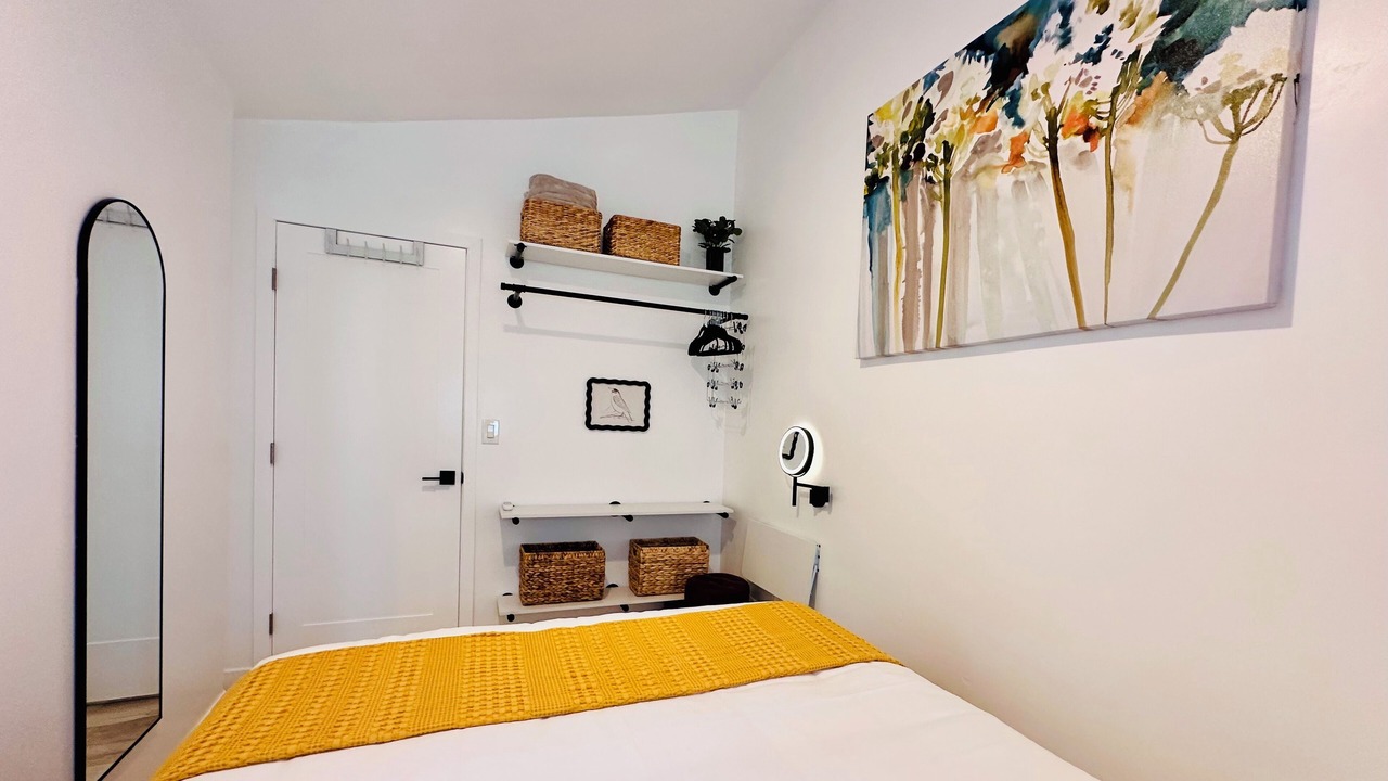 Photo of Bedroom in Vista