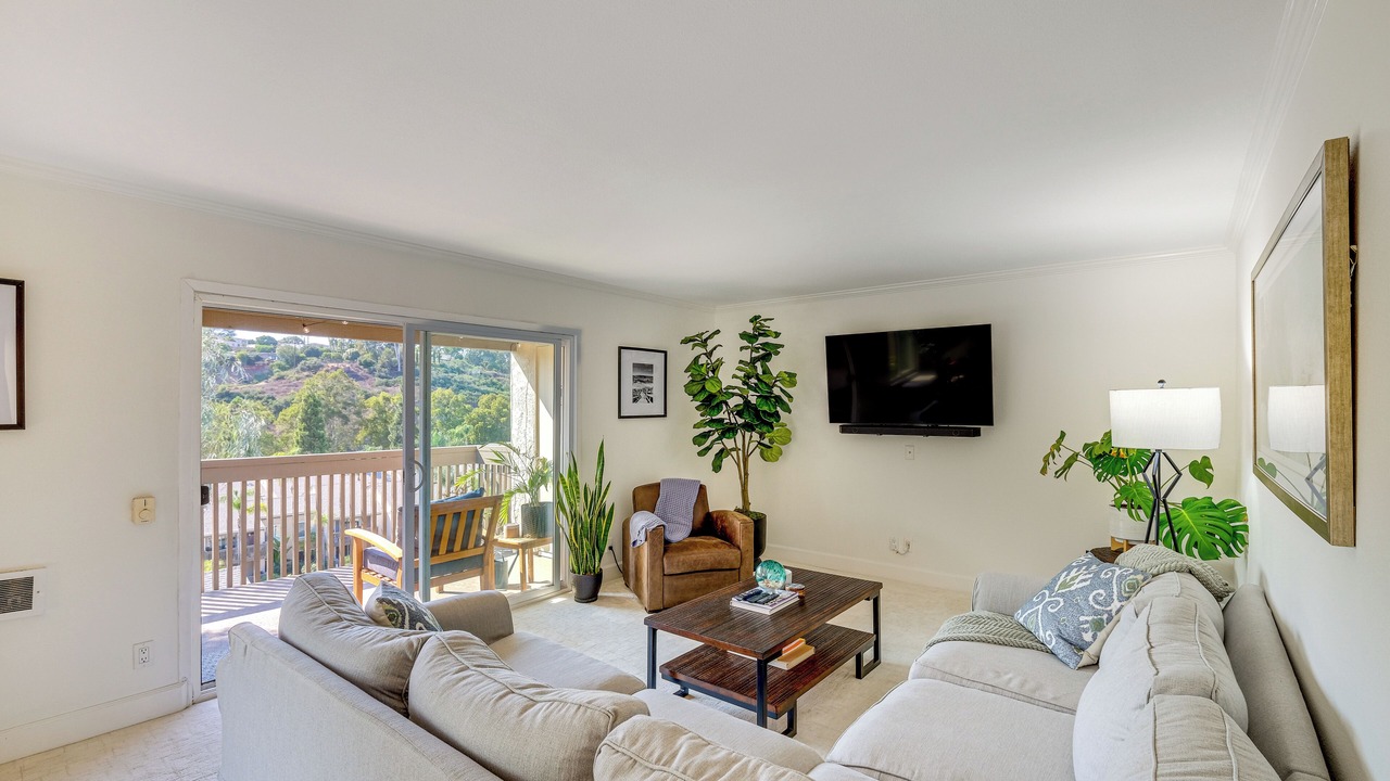 Photo of Bedroom in La Jolla Village