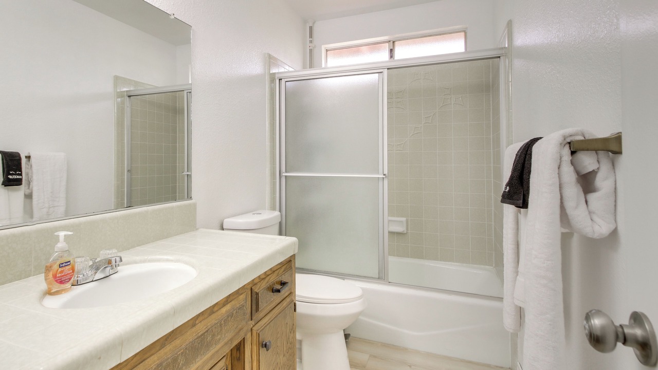 Photo of Bathroom in Ridgecrest