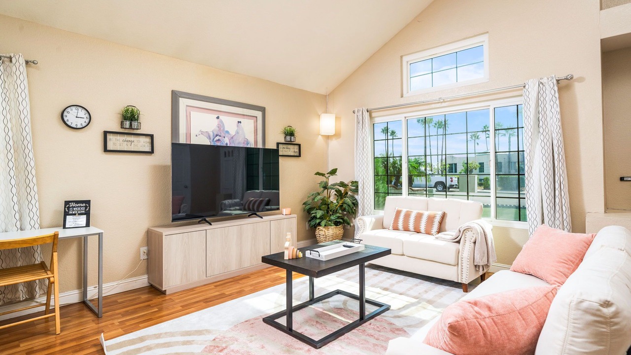 Photo of Livingroom in Moreno Valley