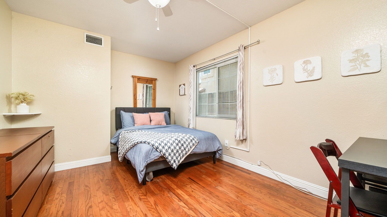 Photo of Bedroom in Moreno Valley