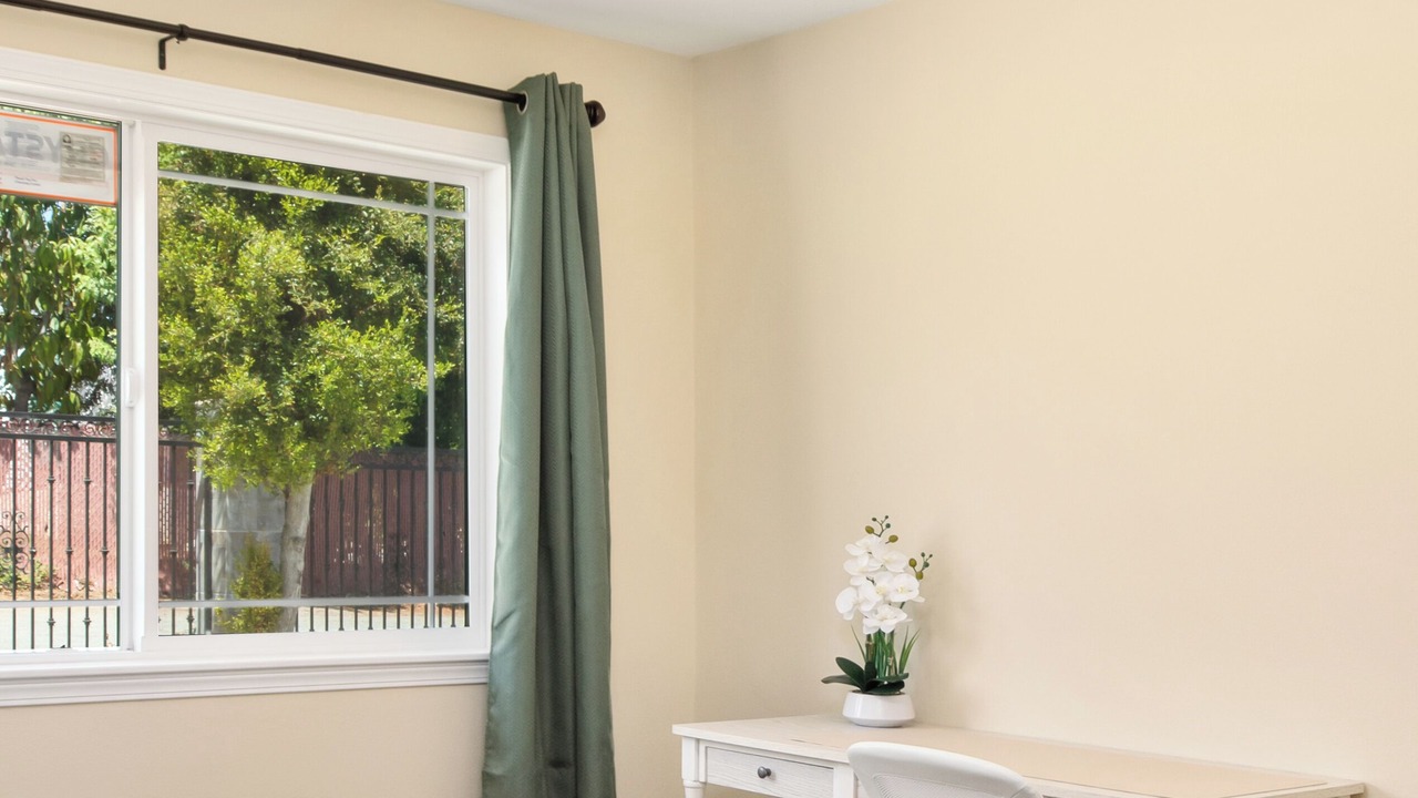 Photo of Bedroom in Hacienda Heights