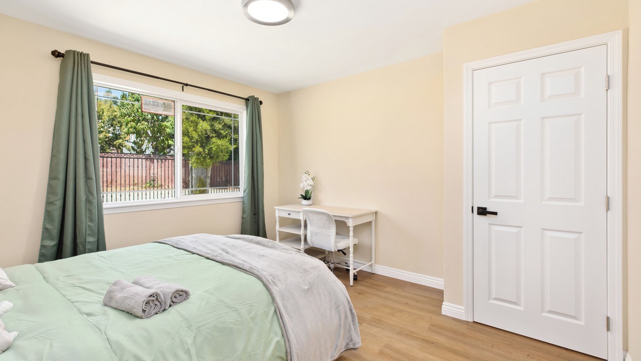 Photo of Bedroom in Hacienda Heights