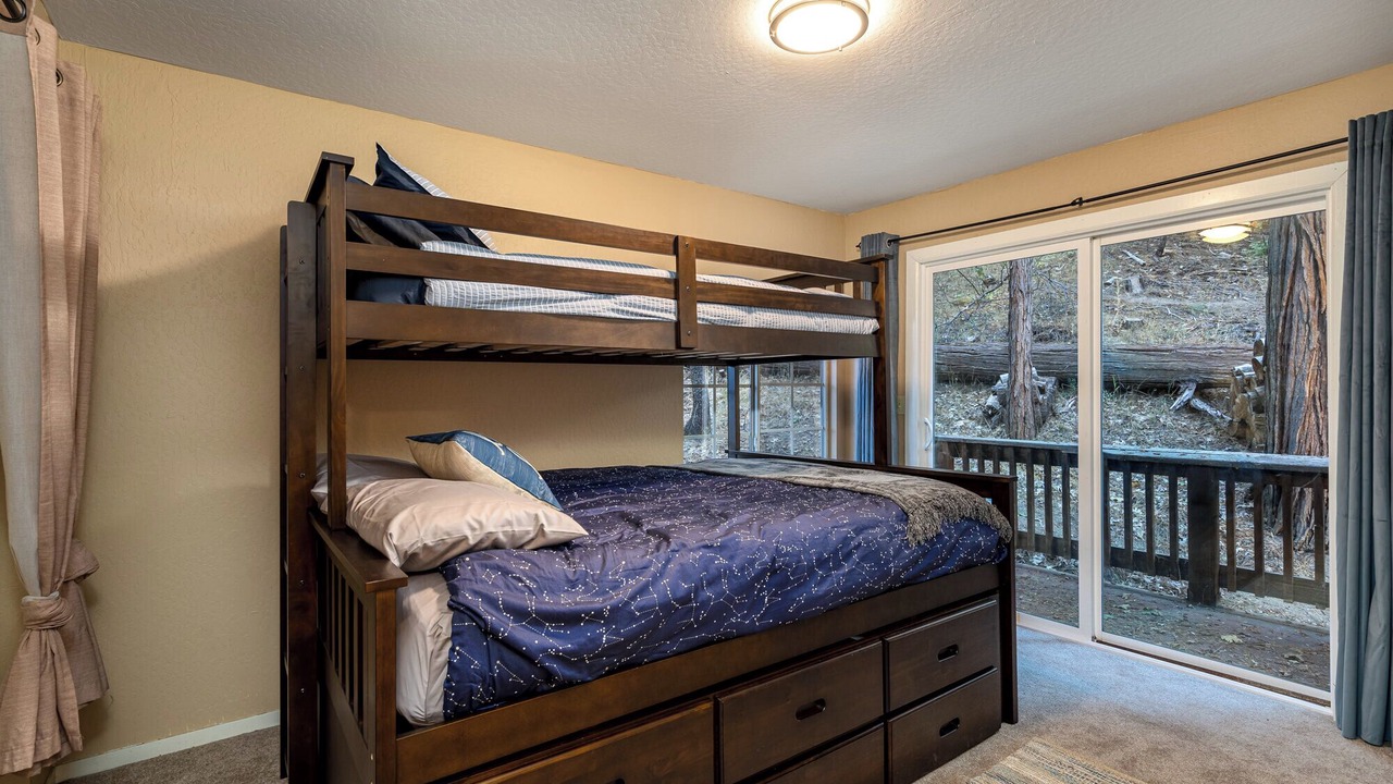 Photo of Bedroom in Twain Harte