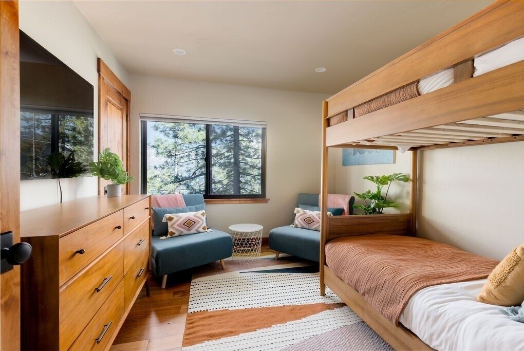 Photo of Bedroom in Meeks Bay