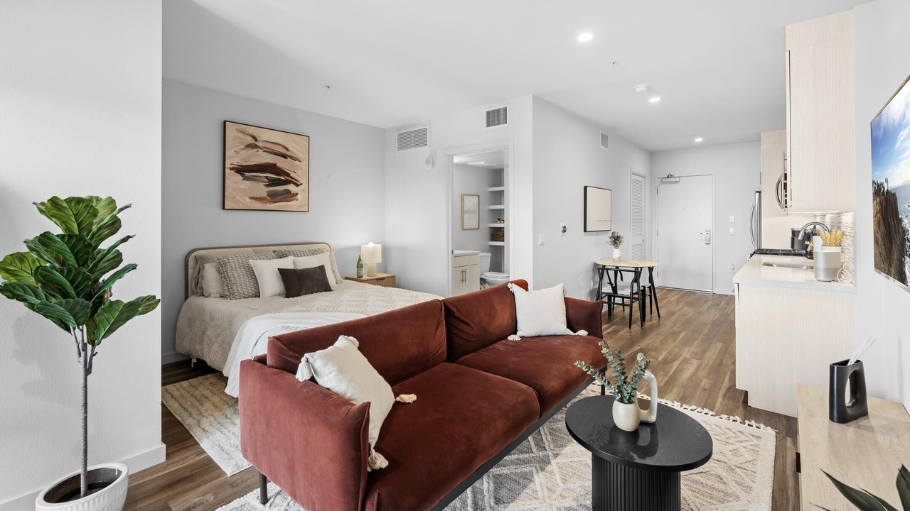 Photo of Bedroom in Melrose