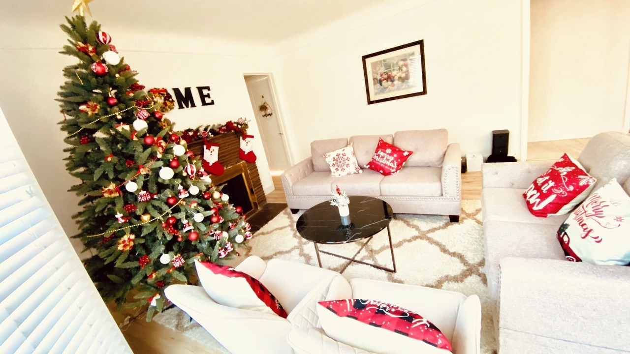Photo of Livingroom in East San Gabriel