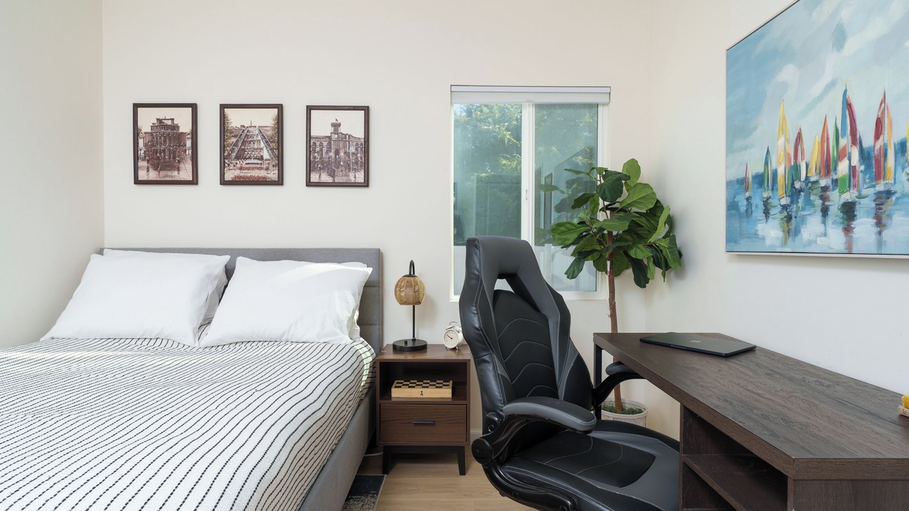 Photo of Bedroom in Crescenta Highlands