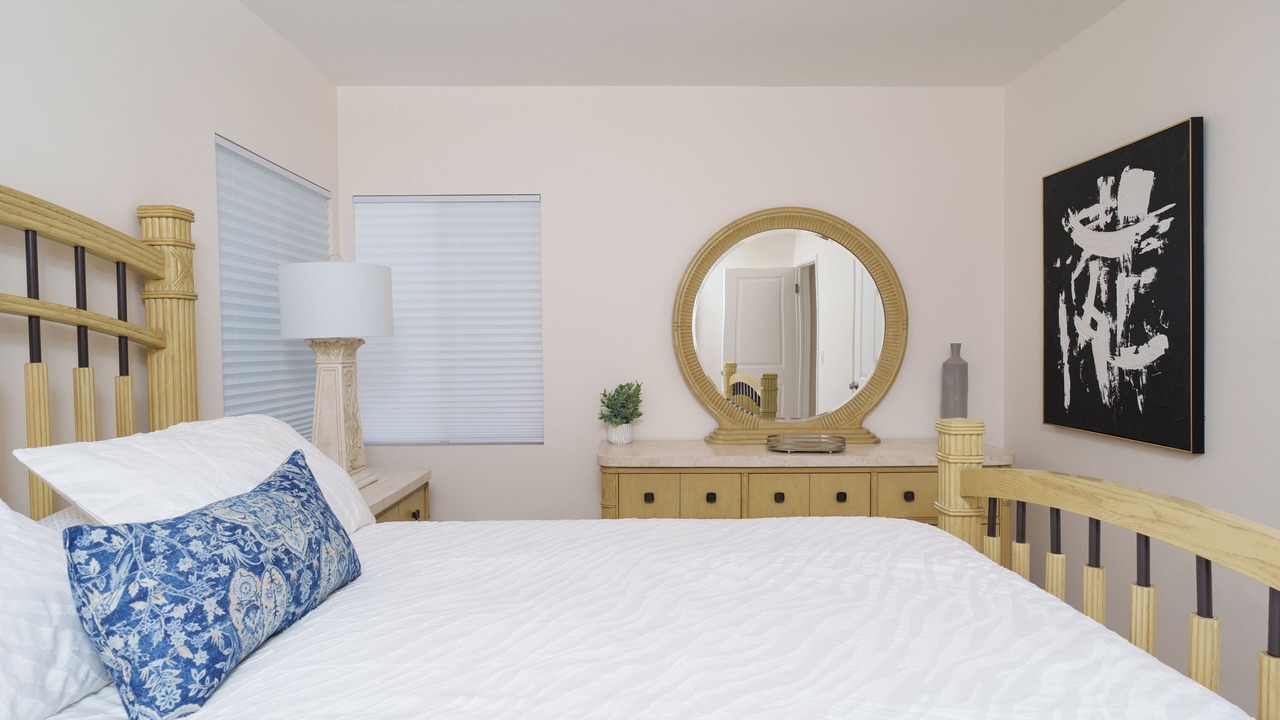Photo of Bedroom in Crescenta Highlands