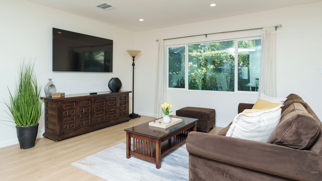 Photo of Livingroom in Crescenta Highlands