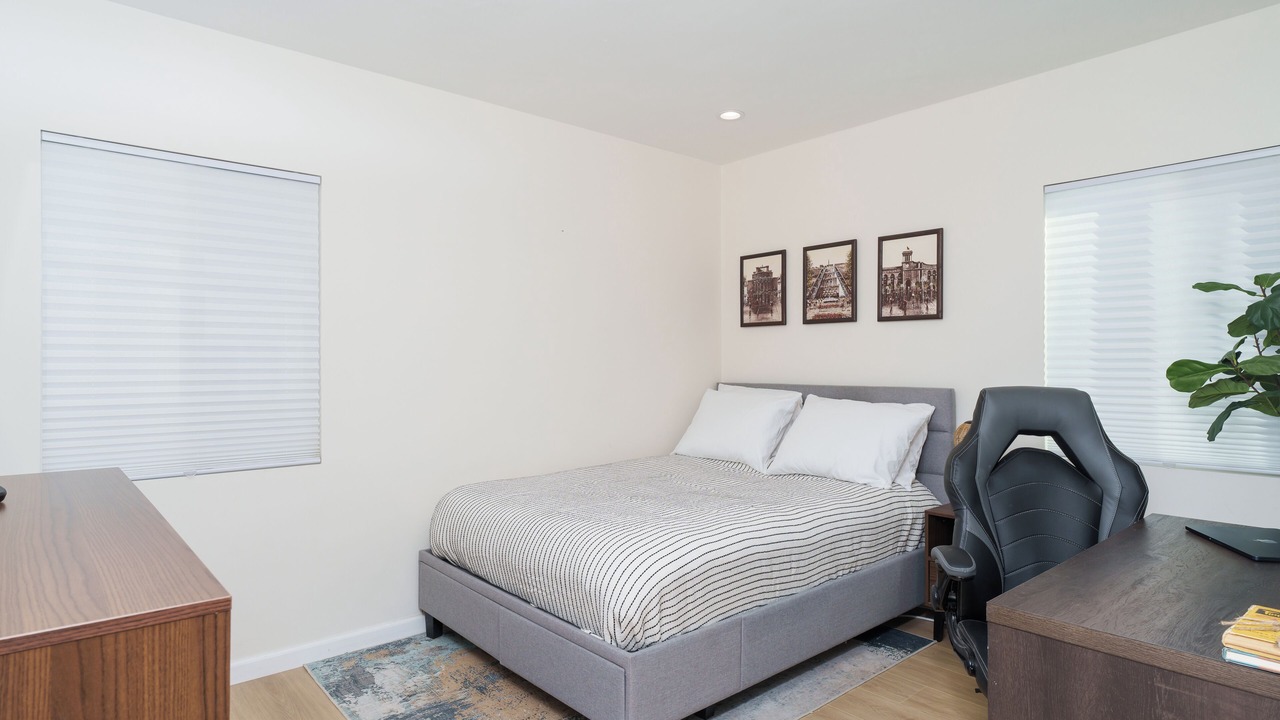 Photo of Bedroom in Crescenta Highlands