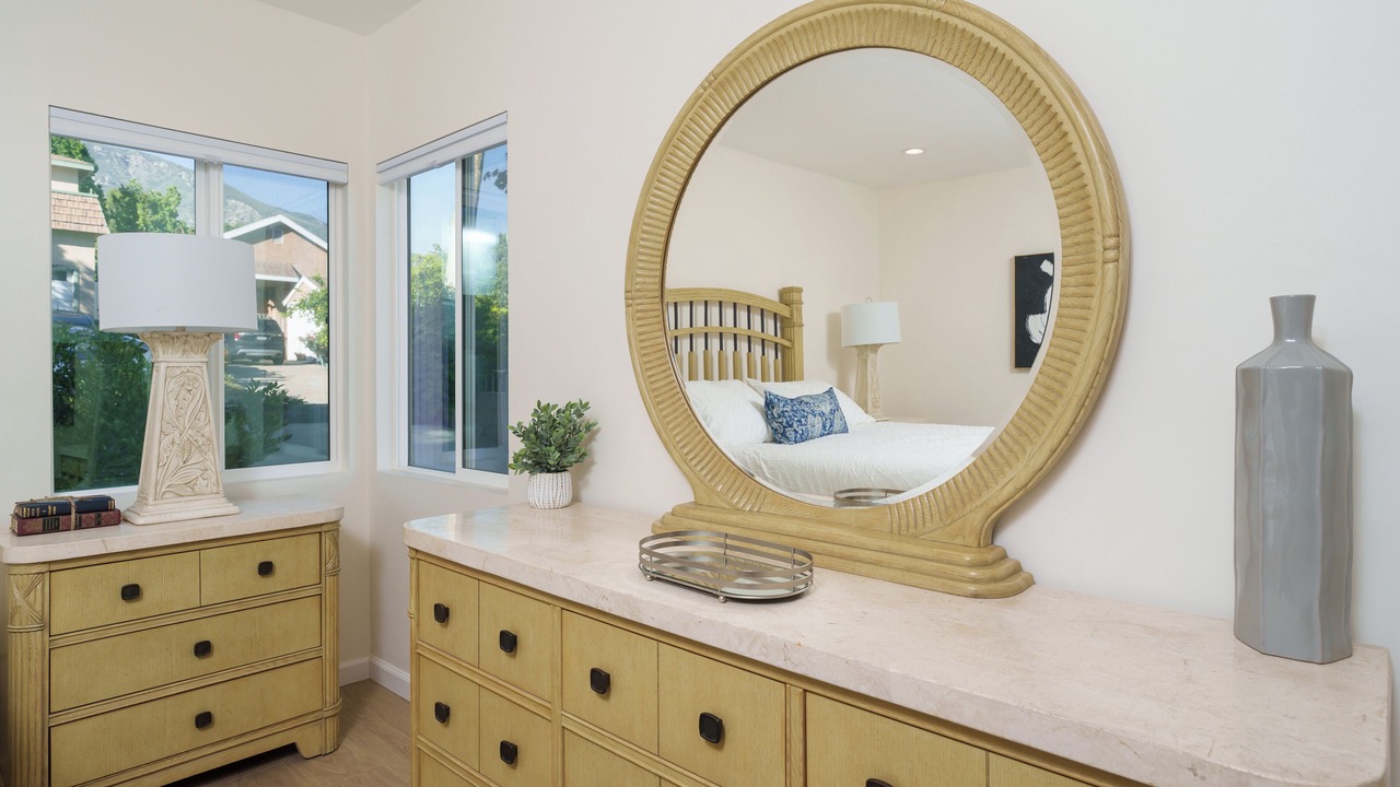Photo of Bedroom in Crescenta Highlands