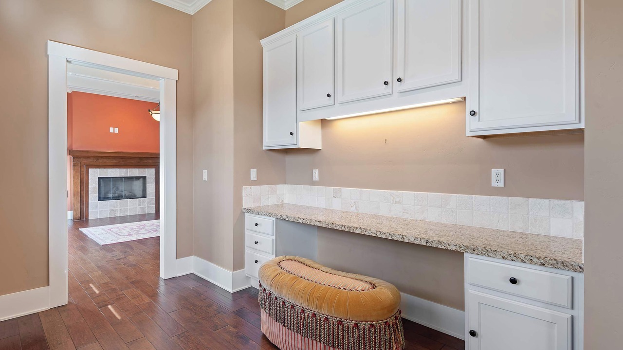 Photo of Livingroom in Upper East