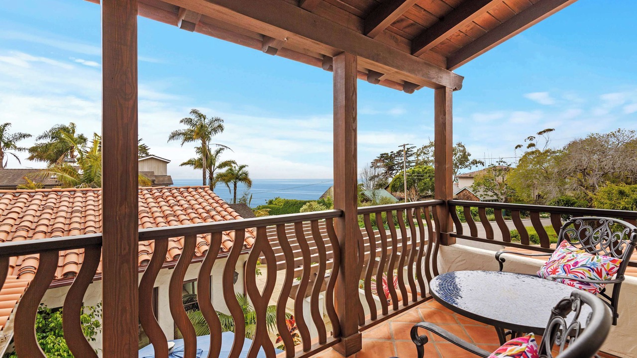 Photo of Patio Balcony in West Mesa