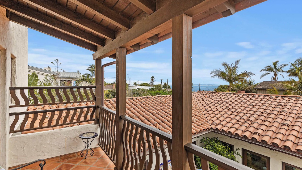 Photo of Patio Balcony in West Mesa
